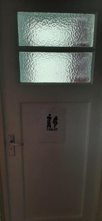 Nicole, Not For Parties, Not A Hotel, Room With Shared Bathroom, No Kitchen Амстердам Екстериор снимка